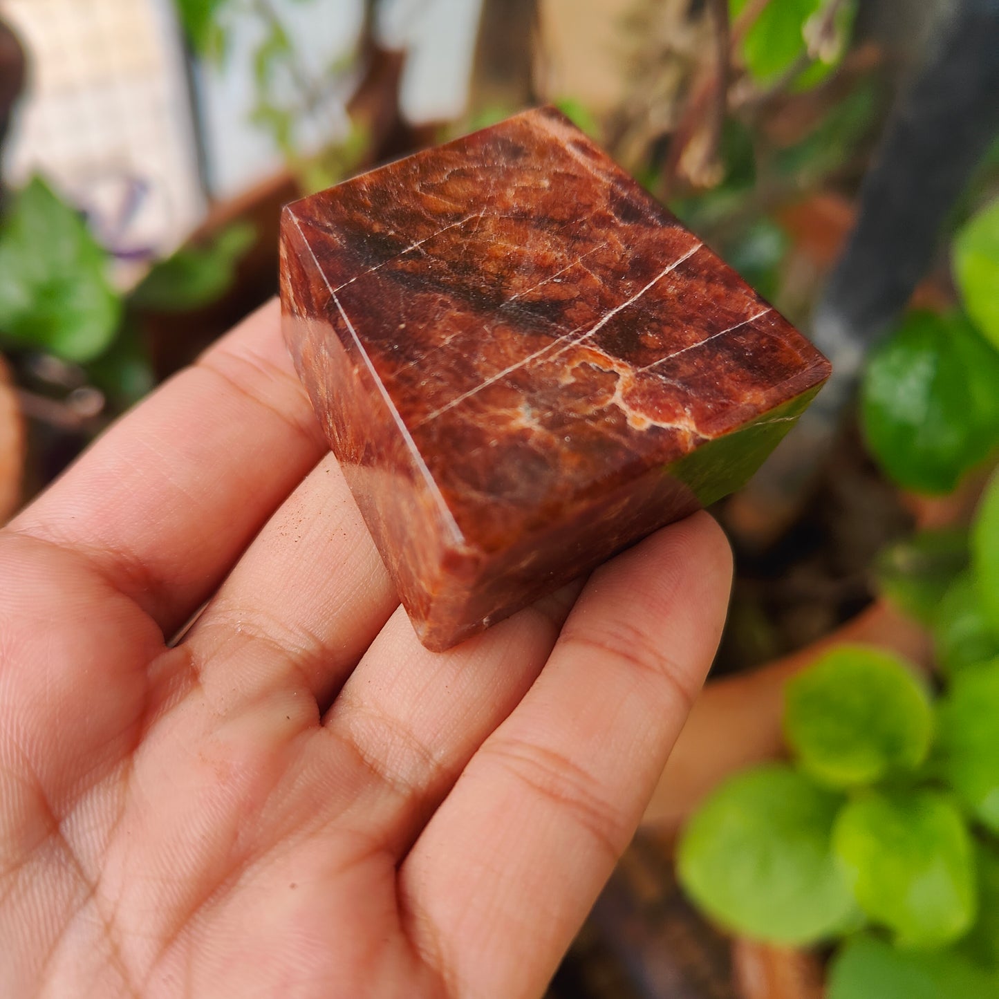 Garnet Cube